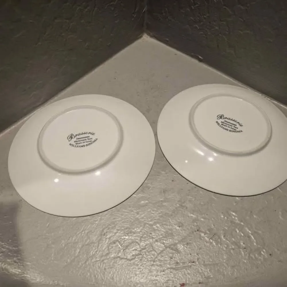 Williams Sonoma Brasserie Saucers Bistro Saucers - Set of 2 7.5
